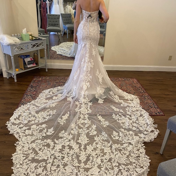 Maggie Sottero Dresses & Skirts - Maggie Sottero Wedding Gown